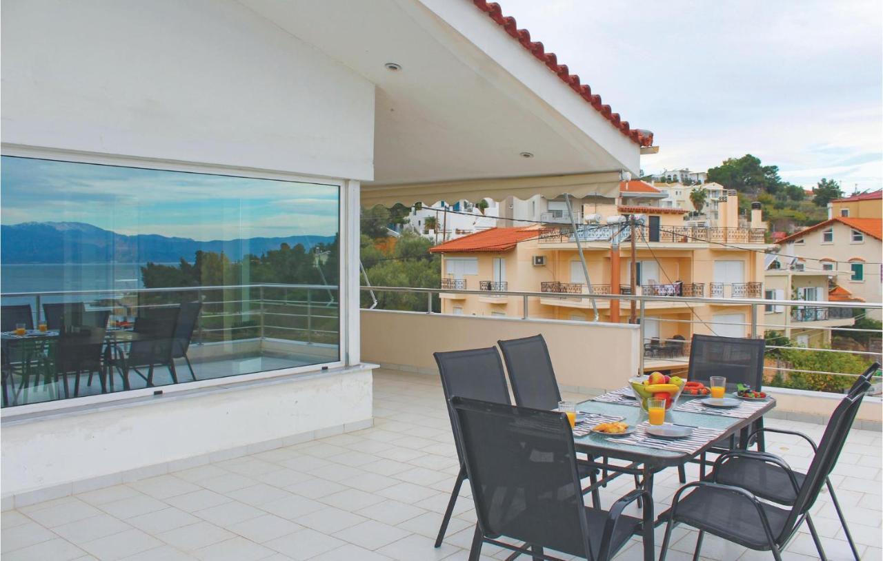 Amazing Home In Chalkida With Wifi Eksteriør bilde