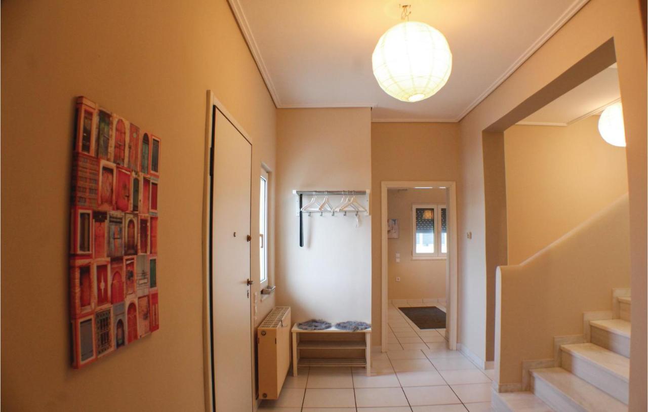 Amazing Home In Chalkida With Wifi Eksteriør bilde