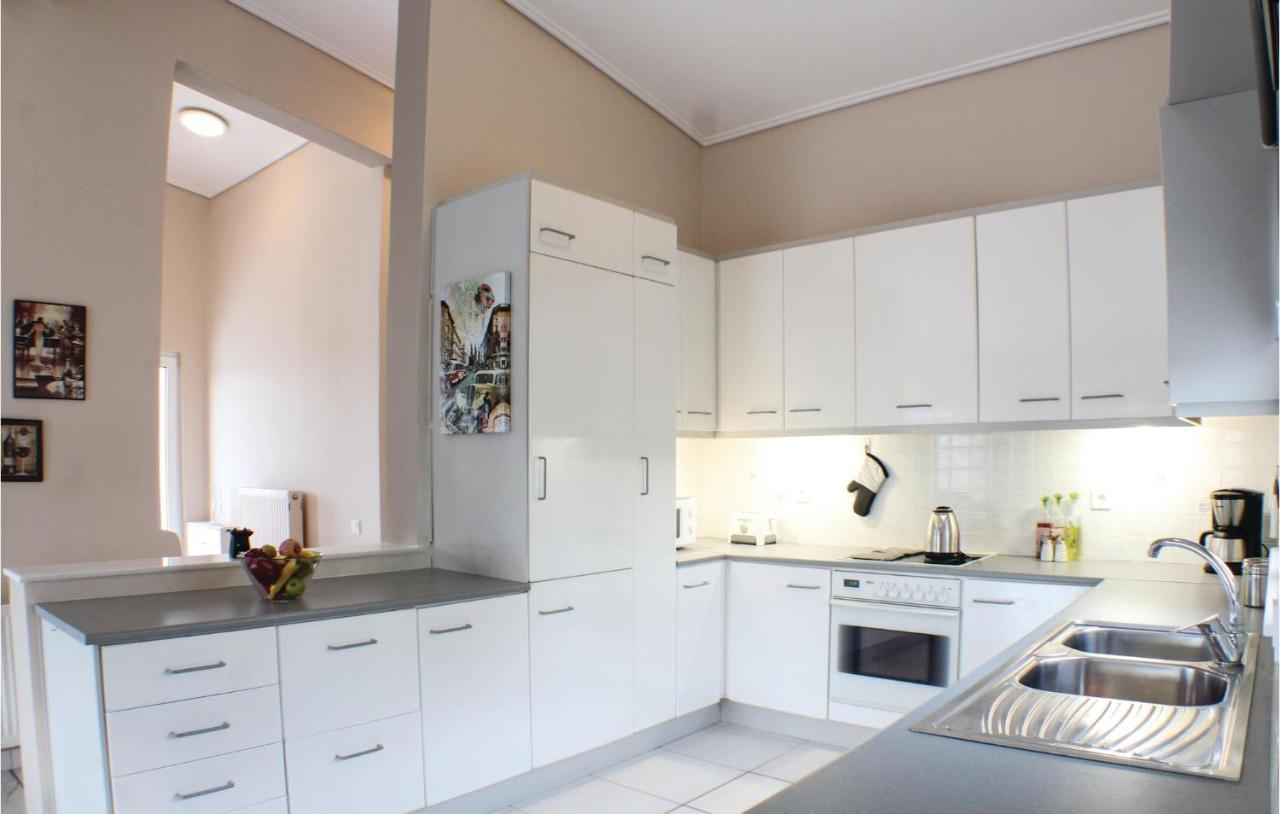 Amazing Home In Chalkida With Wifi Eksteriør bilde